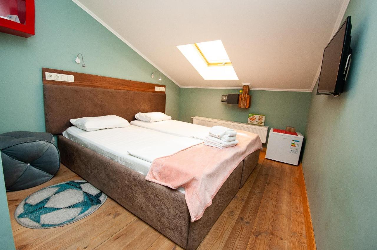 Art Suites Near Deribasovskaya Odessa Dış mekan fotoğraf